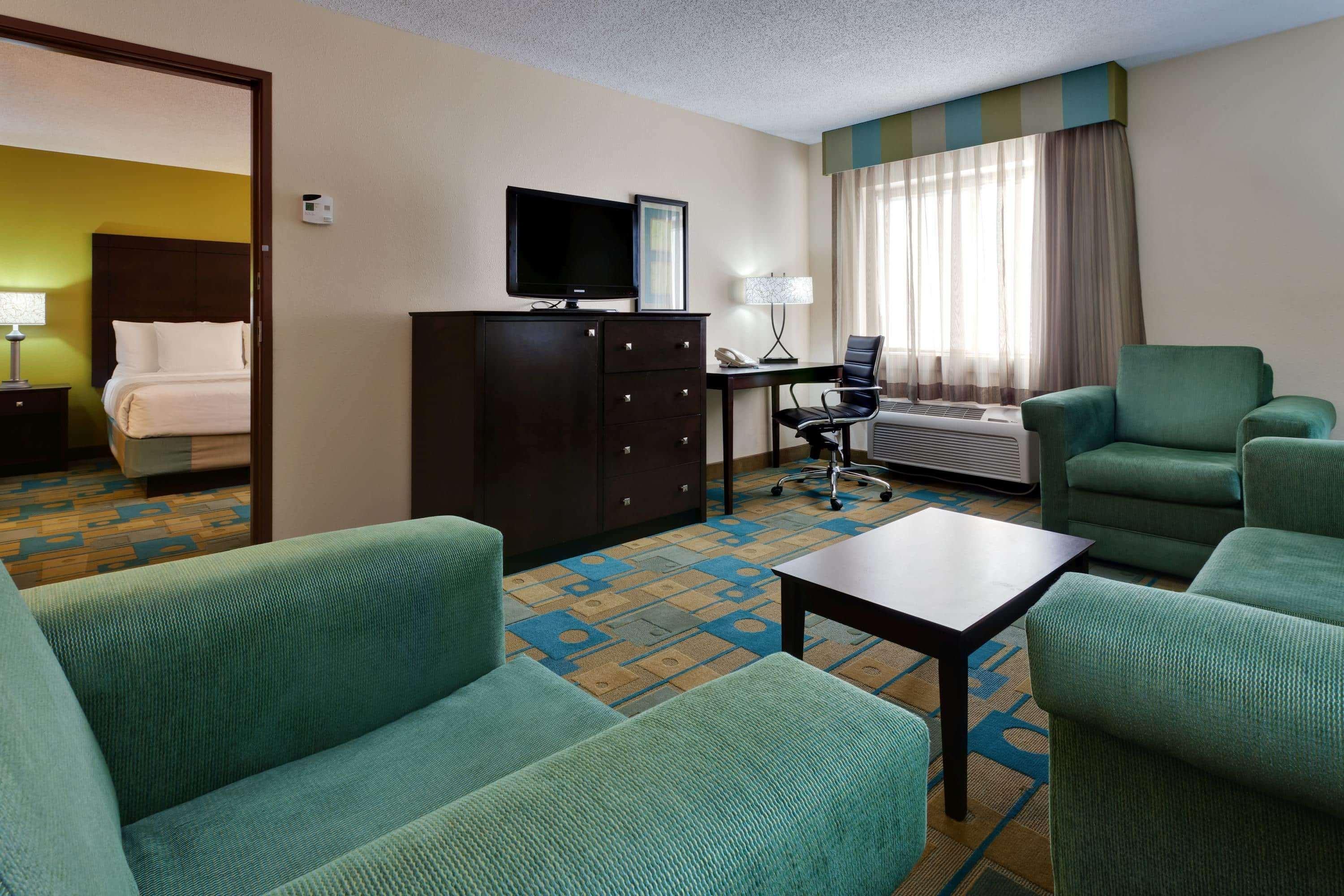 La Quinta By Wyndham Plattsburgh Hotel Екстериор снимка