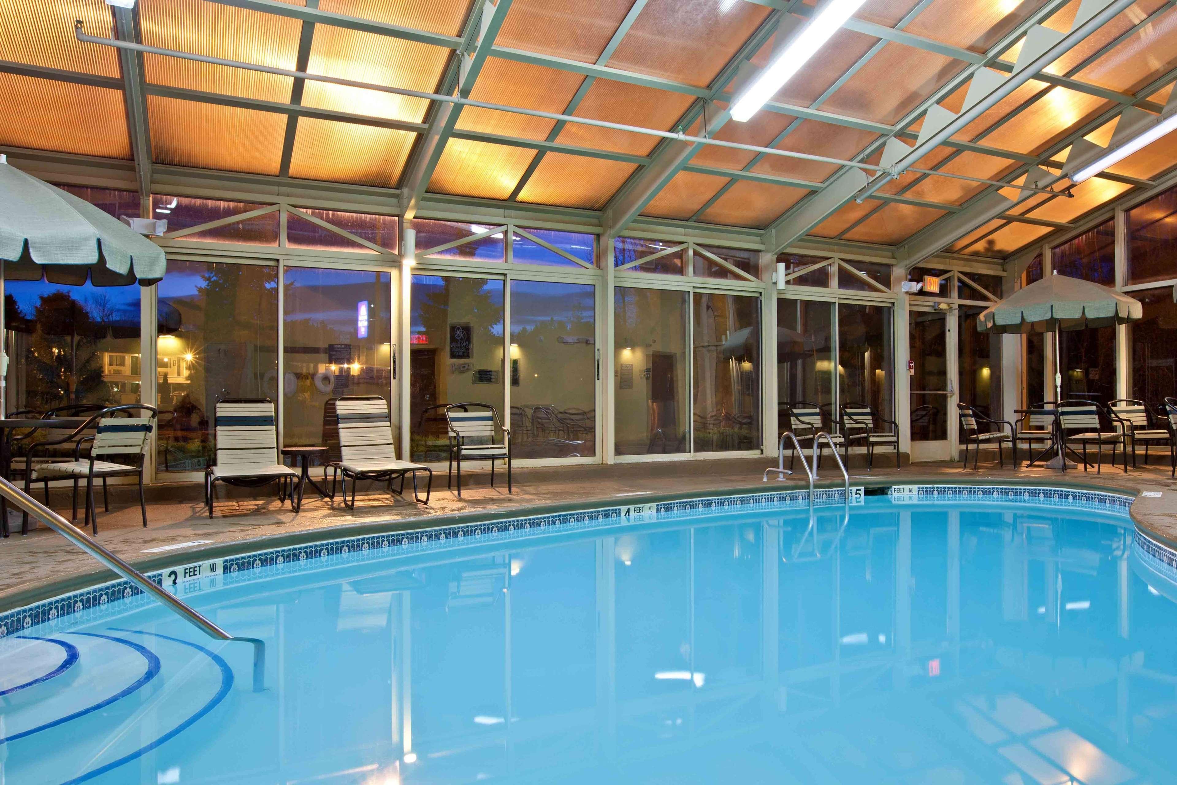 La Quinta By Wyndham Plattsburgh Hotel Екстериор снимка